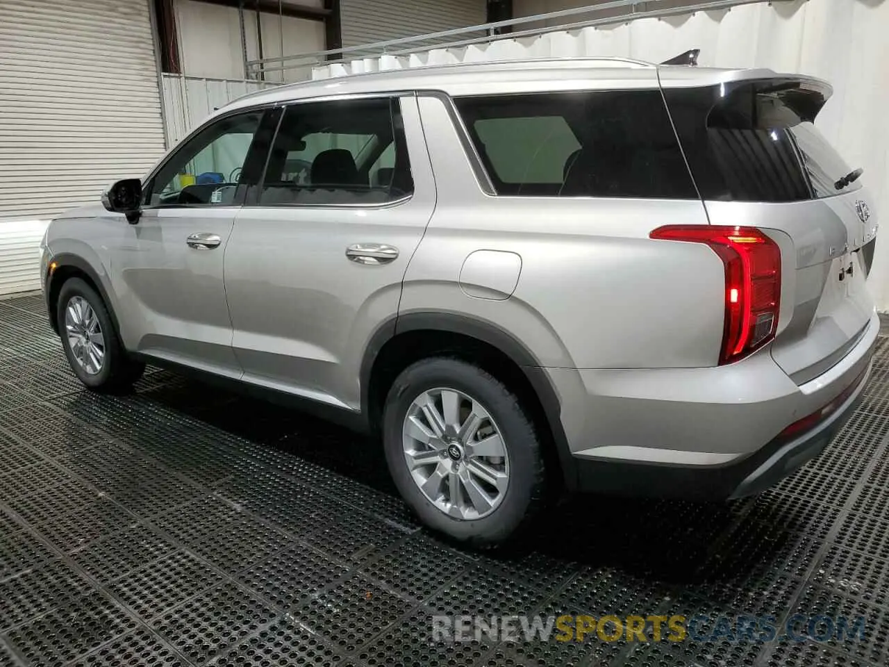 2 Photograph of a damaged car KM8R2DGE3SU876658 HYUNDAI PALISADE 2025