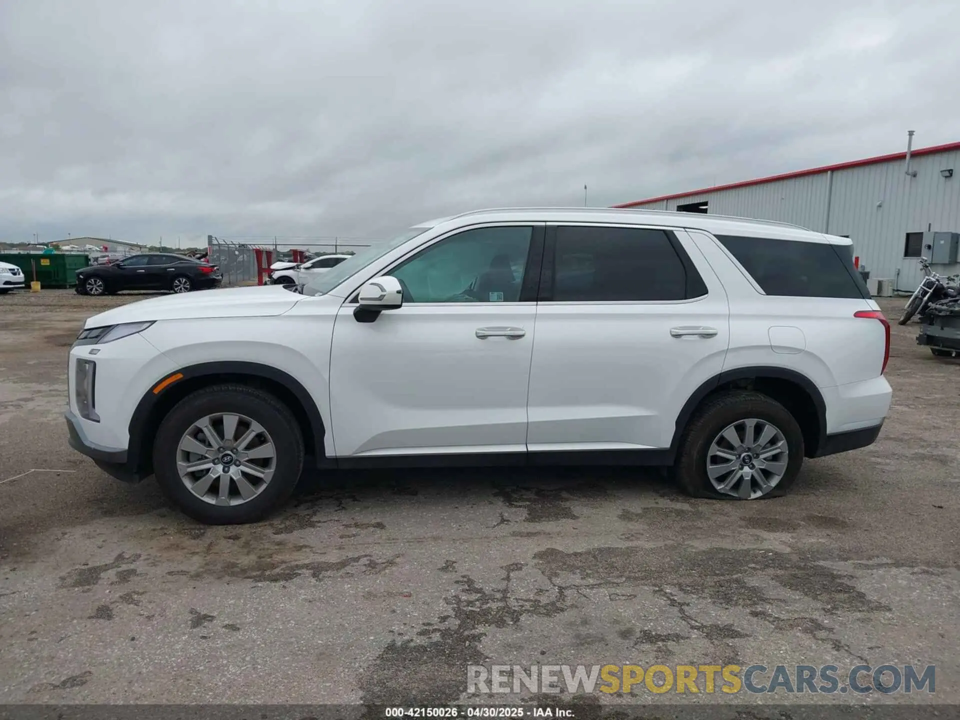 14 Photograph of a damaged car KM8R2DGE5SU864690 HYUNDAI PALISADE 2025