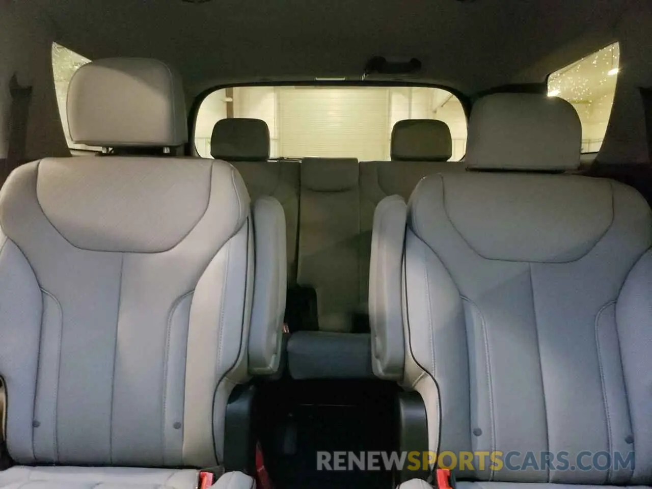 10 Photograph of a damaged car KM8R2DGE6SU873270 HYUNDAI PALISADE 2025