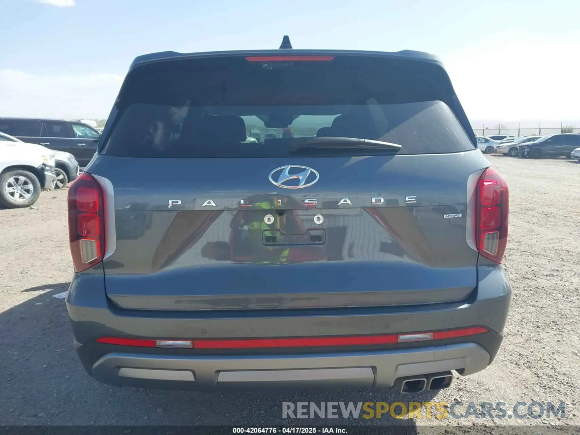 16 Photograph of a damaged car KM8R2DGE7SU865971 HYUNDAI PALISADE 2025