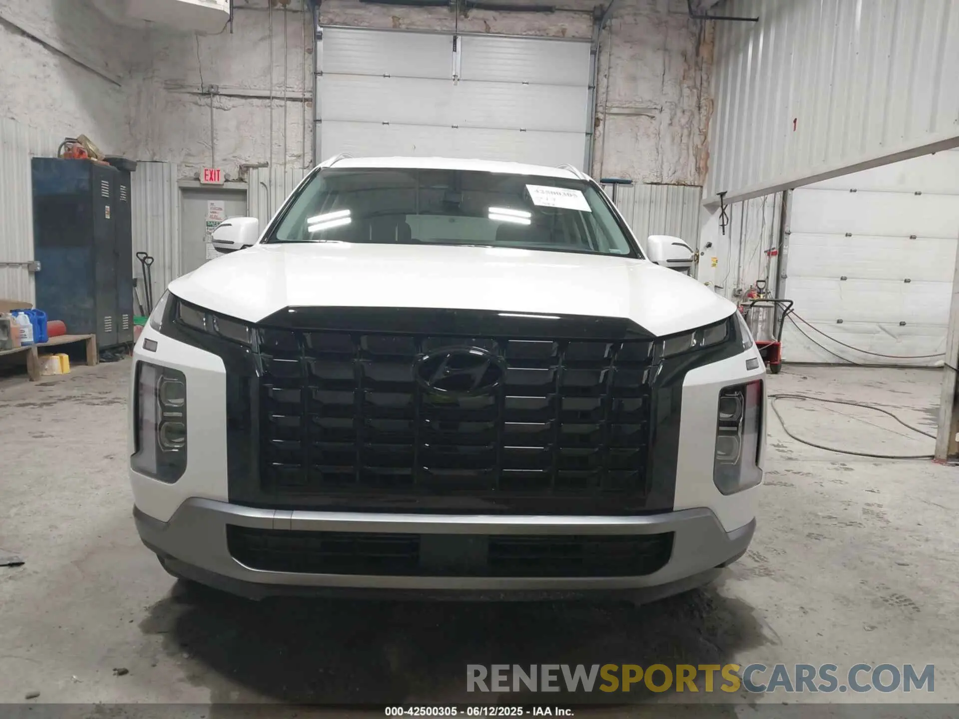 12 Photograph of a damaged car KM8R2DGE7SU929300 HYUNDAI PALISADE 2025