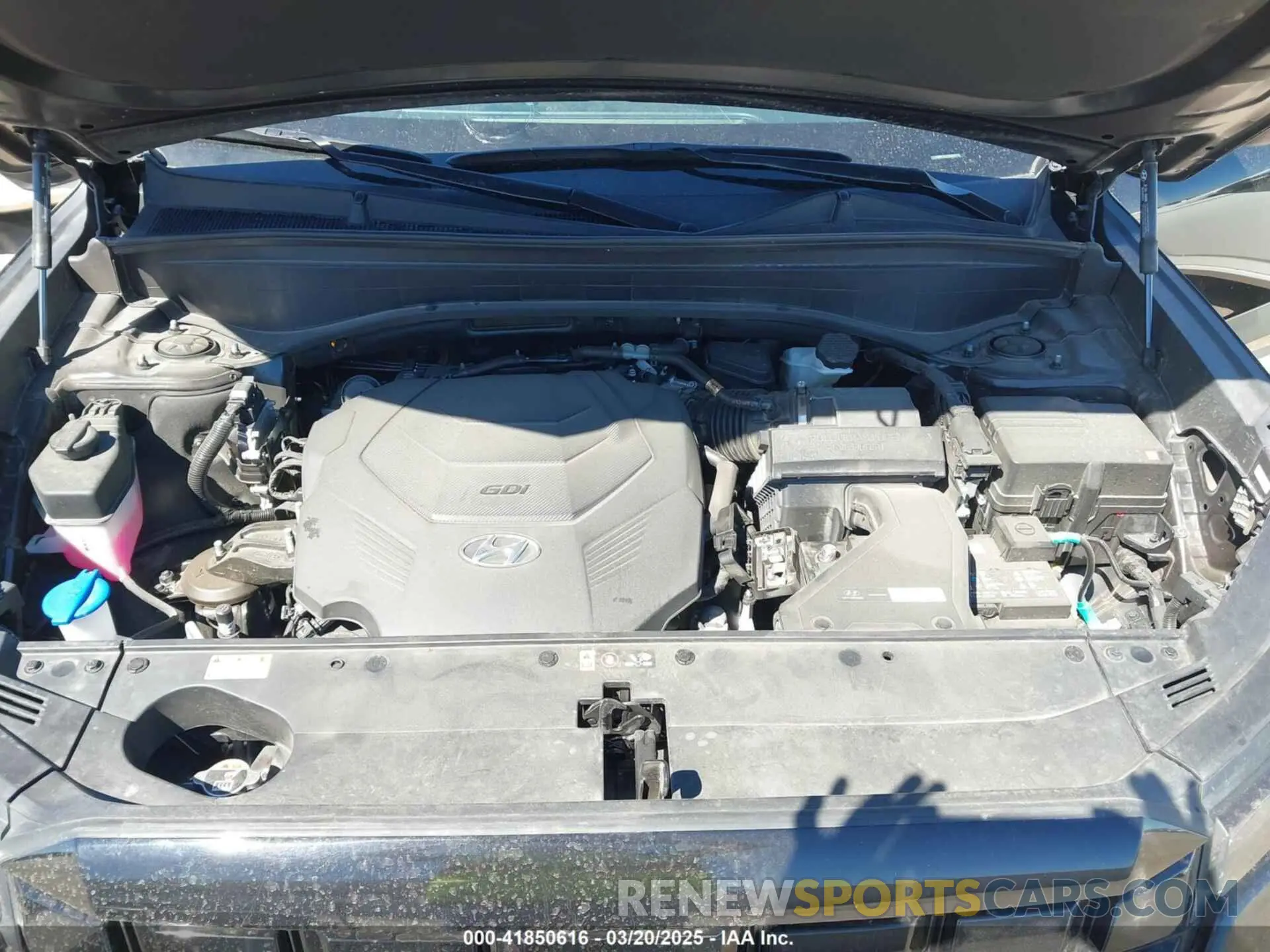 10 Photograph of a damaged car KM8R2DGE8SU833210 HYUNDAI PALISADE 2025