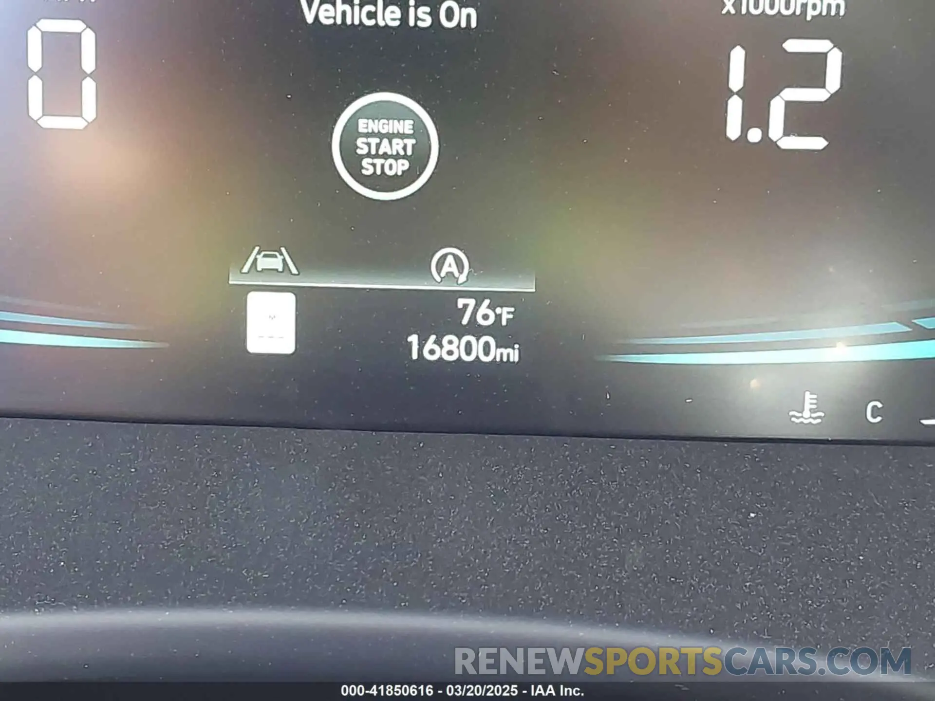 15 Photograph of a damaged car KM8R2DGE8SU833210 HYUNDAI PALISADE 2025
