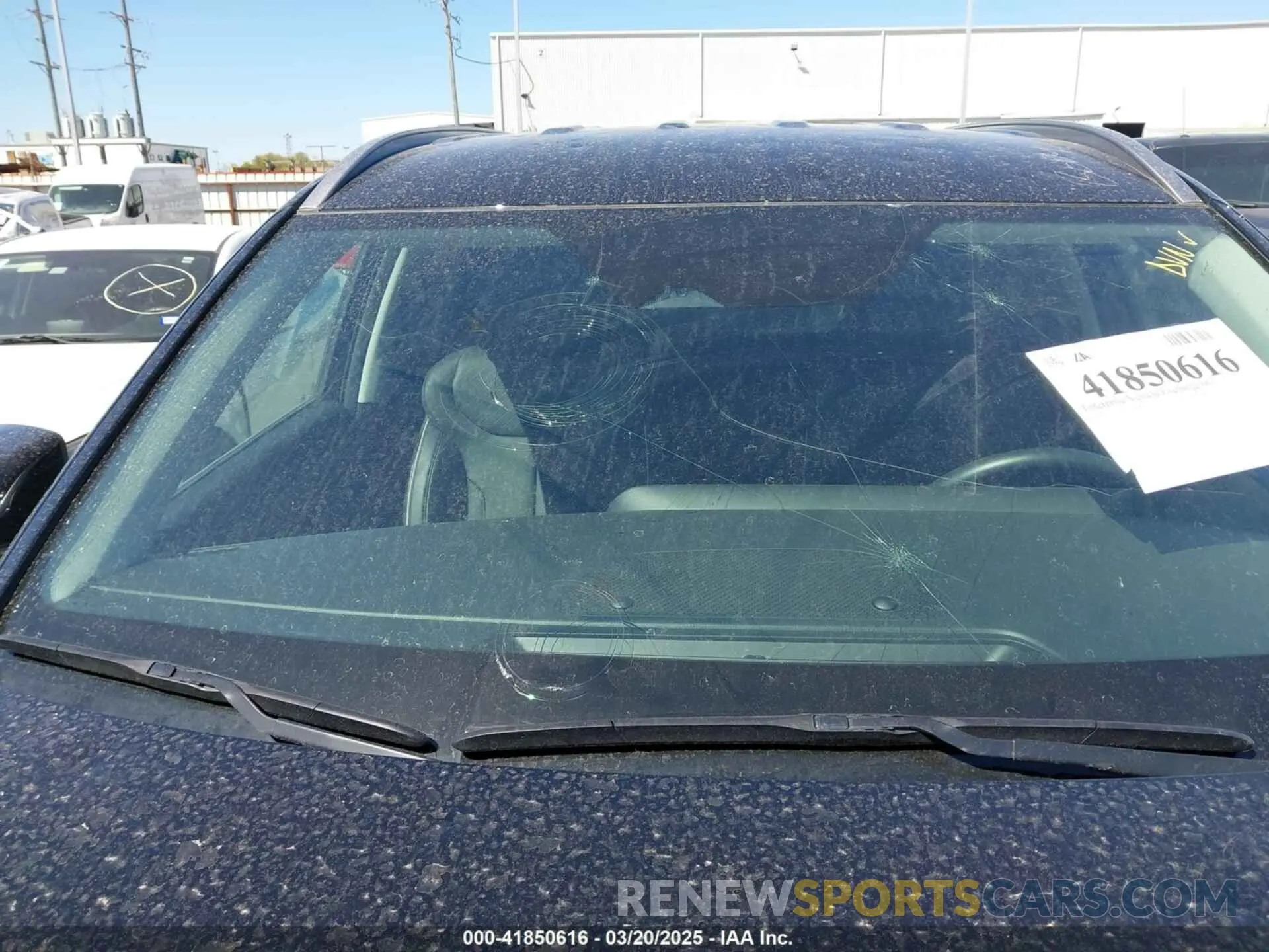 18 Photograph of a damaged car KM8R2DGE8SU833210 HYUNDAI PALISADE 2025