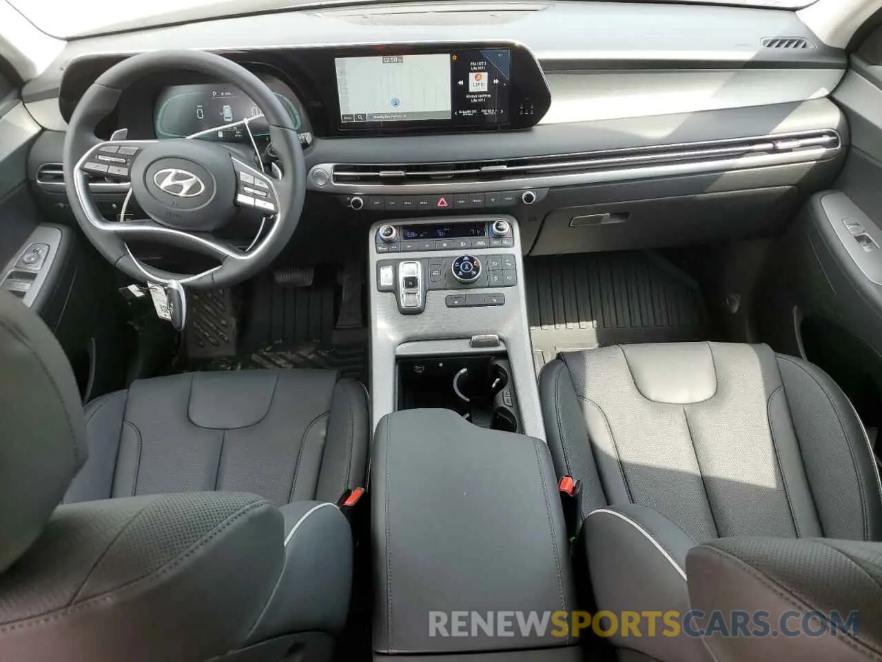 8 Photograph of a damaged car KM8R2DGE8SU874789 HYUNDAI PALISADE 2025