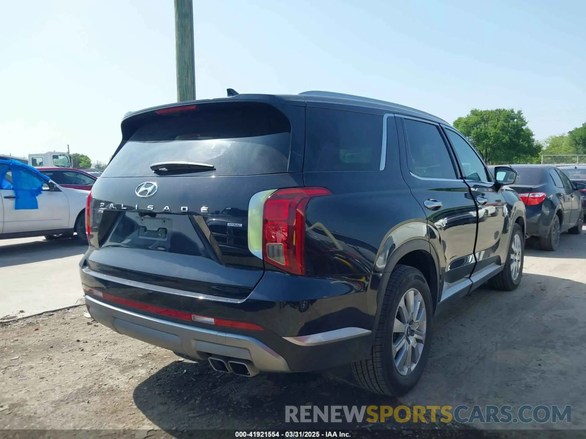4 Photograph of a damaged car KM8R2DGE9SU841588 HYUNDAI PALISADE 2025