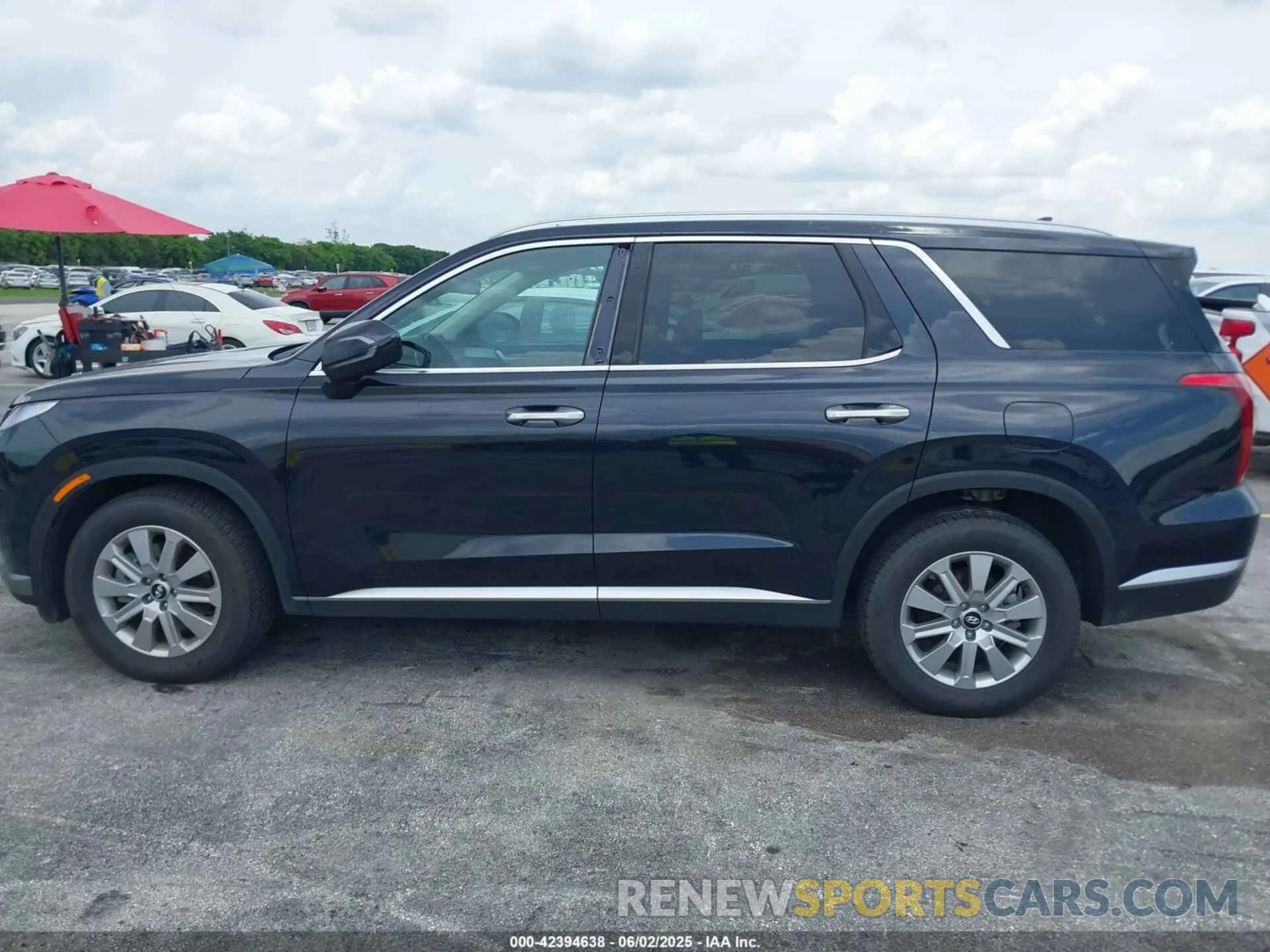 14 Photograph of a damaged car KM8R2DGEXSU835072 HYUNDAI PALISADE 2025