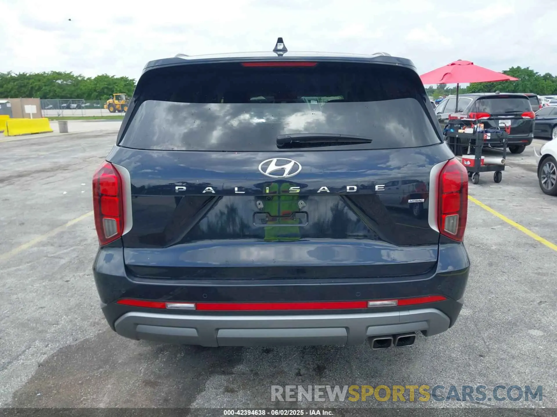 16 Photograph of a damaged car KM8R2DGEXSU835072 HYUNDAI PALISADE 2025