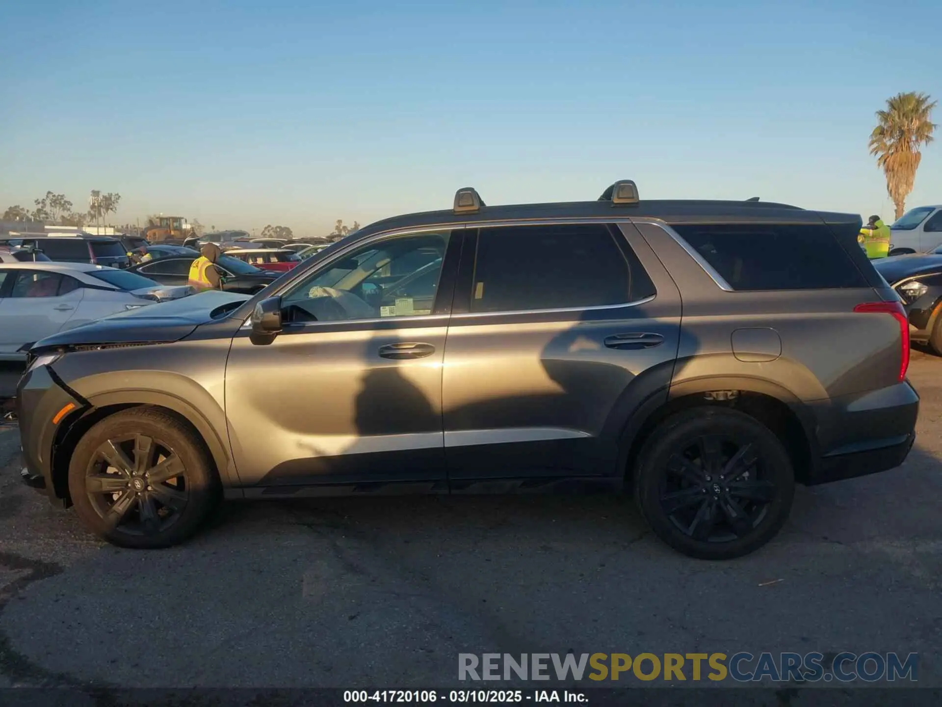 14 Photograph of a damaged car KM8R34GE7SU850187 HYUNDAI PALISADE 2025