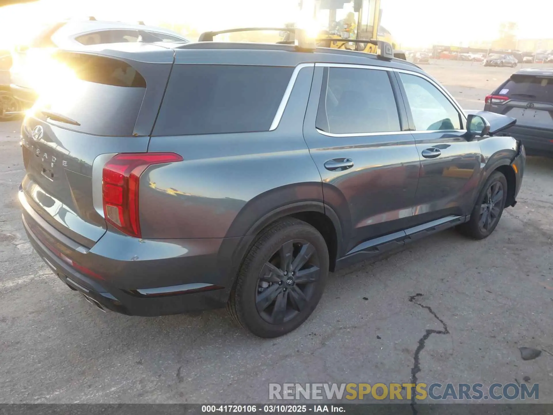 4 Photograph of a damaged car KM8R34GE7SU850187 HYUNDAI PALISADE 2025