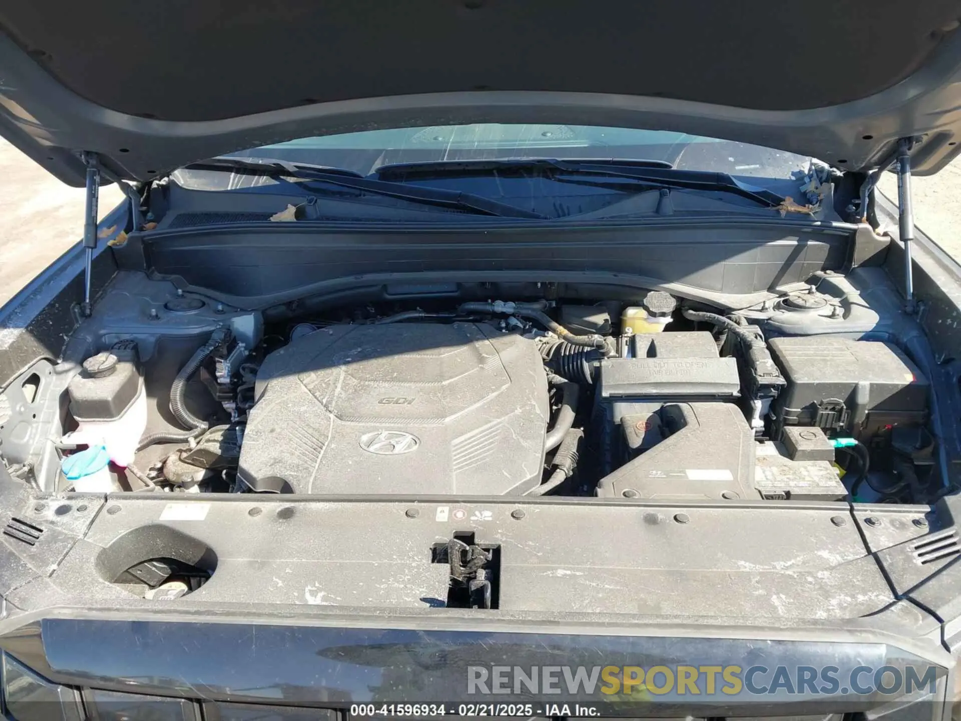 10 Photograph of a damaged car KM8R3DGE4SU831533 HYUNDAI PALISADE 2025