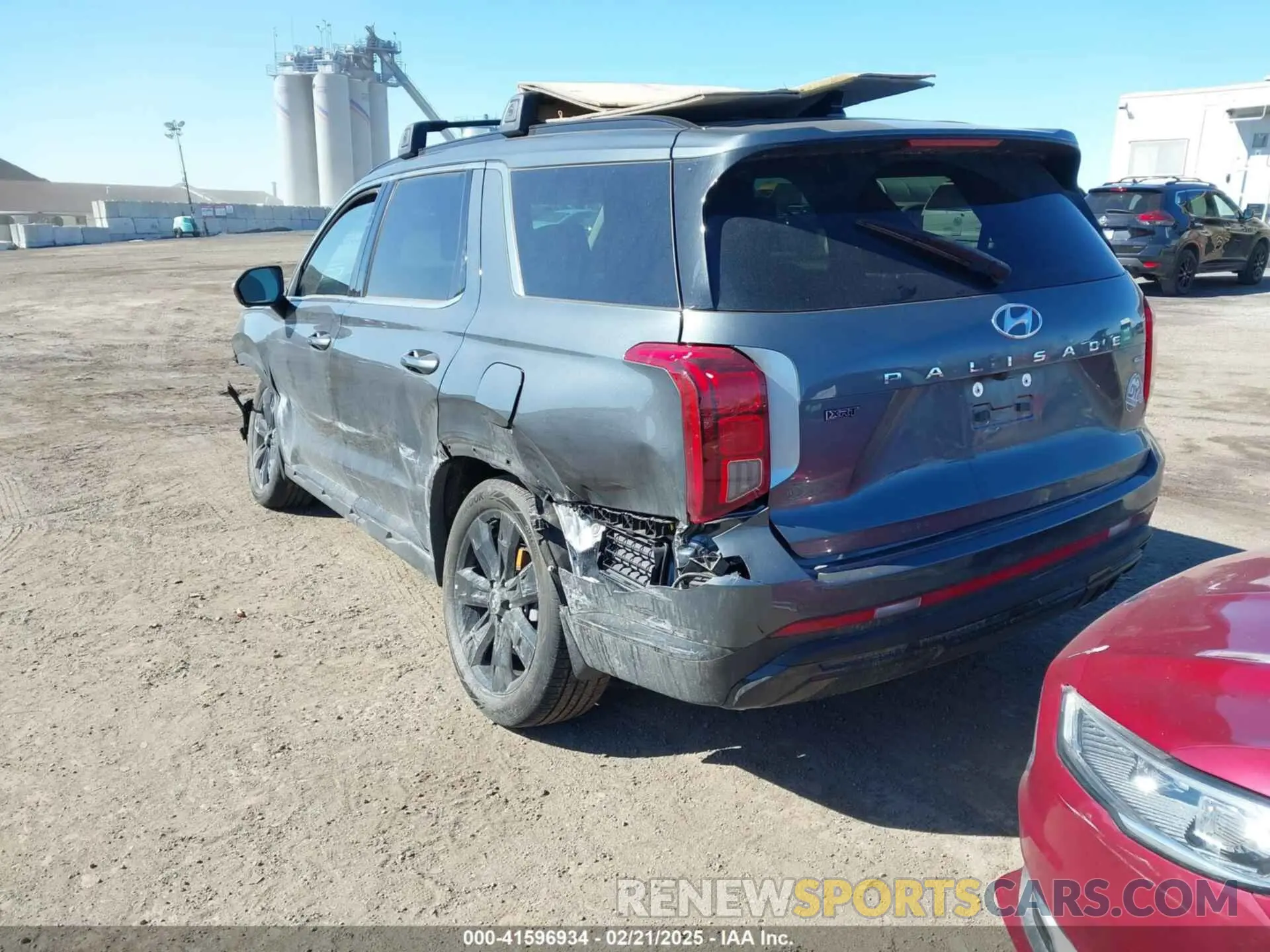 3 Photograph of a damaged car KM8R3DGE4SU831533 HYUNDAI PALISADE 2025