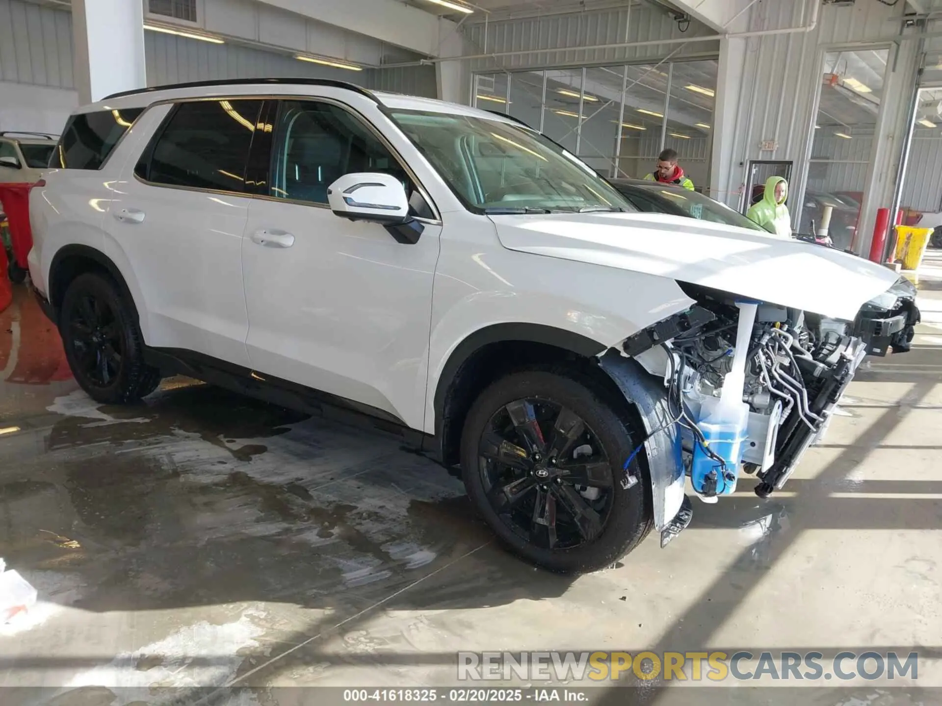 1 Photograph of a damaged car KM8R3DGE9SU876399 HYUNDAI PALISADE 2025