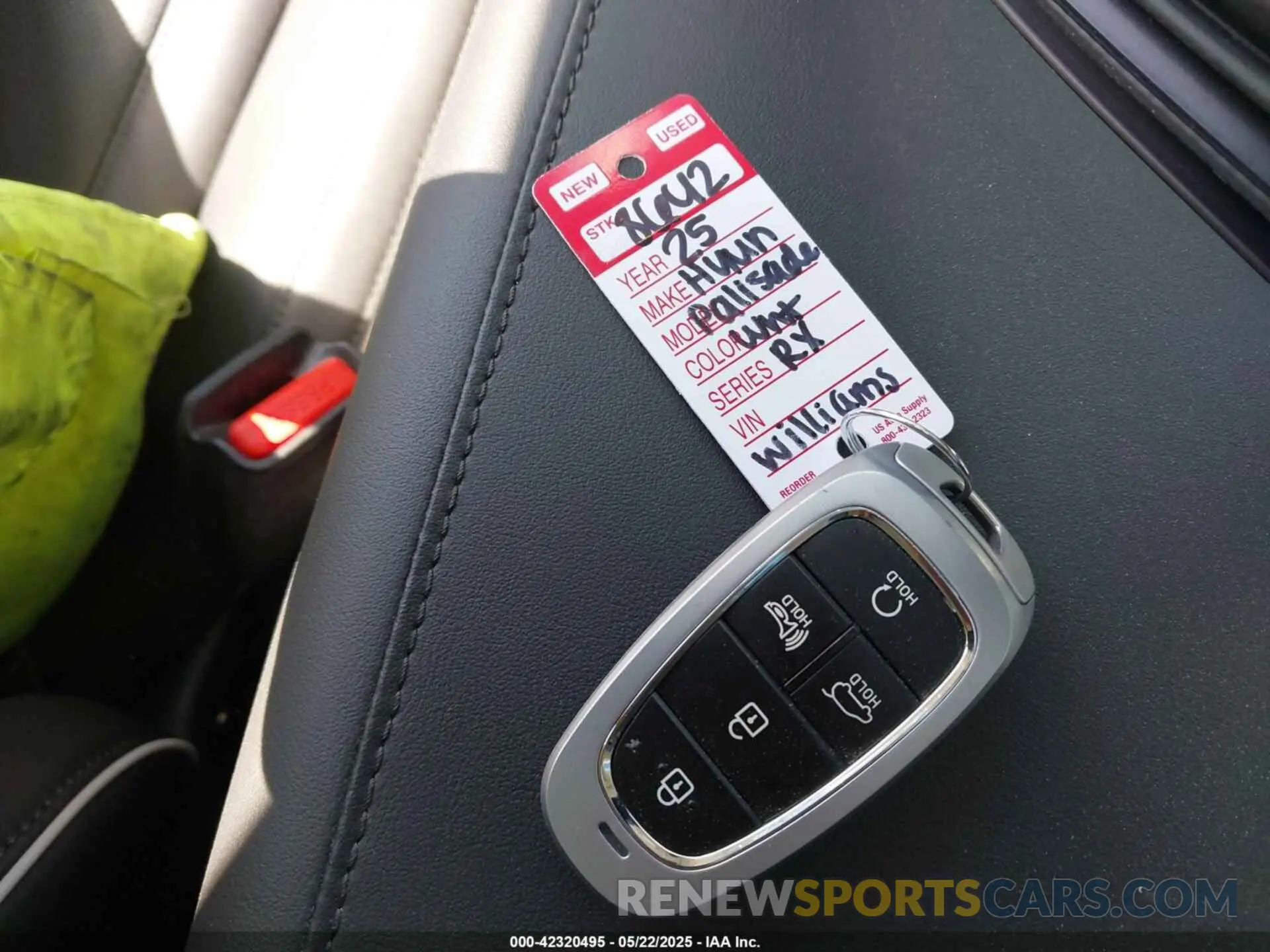 11 Photograph of a damaged car KM8R44GE1SU846780 HYUNDAI PALISADE 2025
