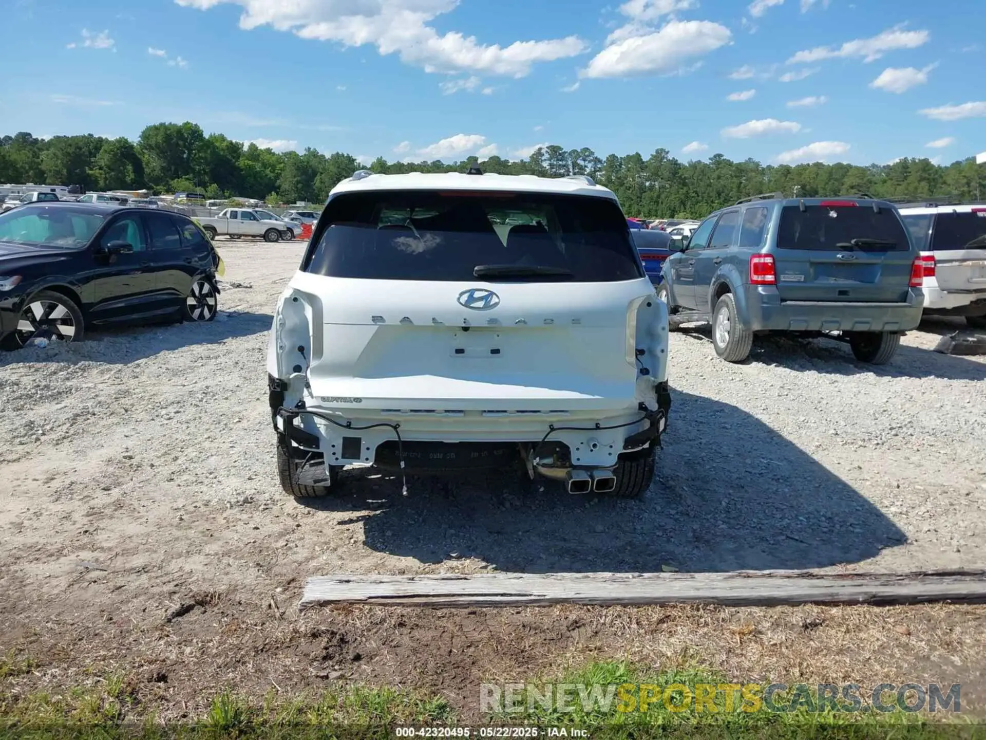 17 Photograph of a damaged car KM8R44GE1SU846780 HYUNDAI PALISADE 2025