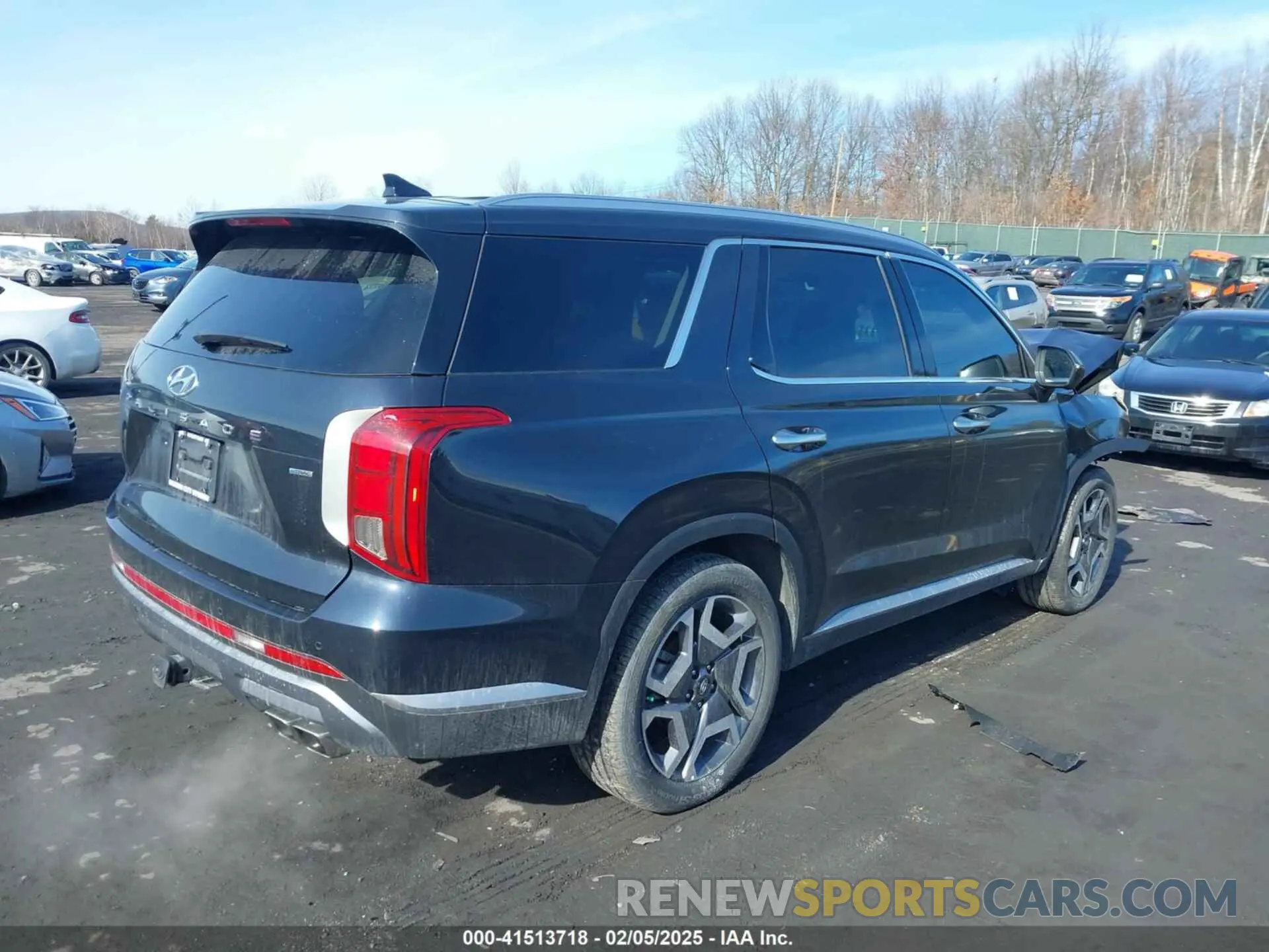 4 Photograph of a damaged car KM8R4DGE1SU843006 HYUNDAI PALISADE 2025