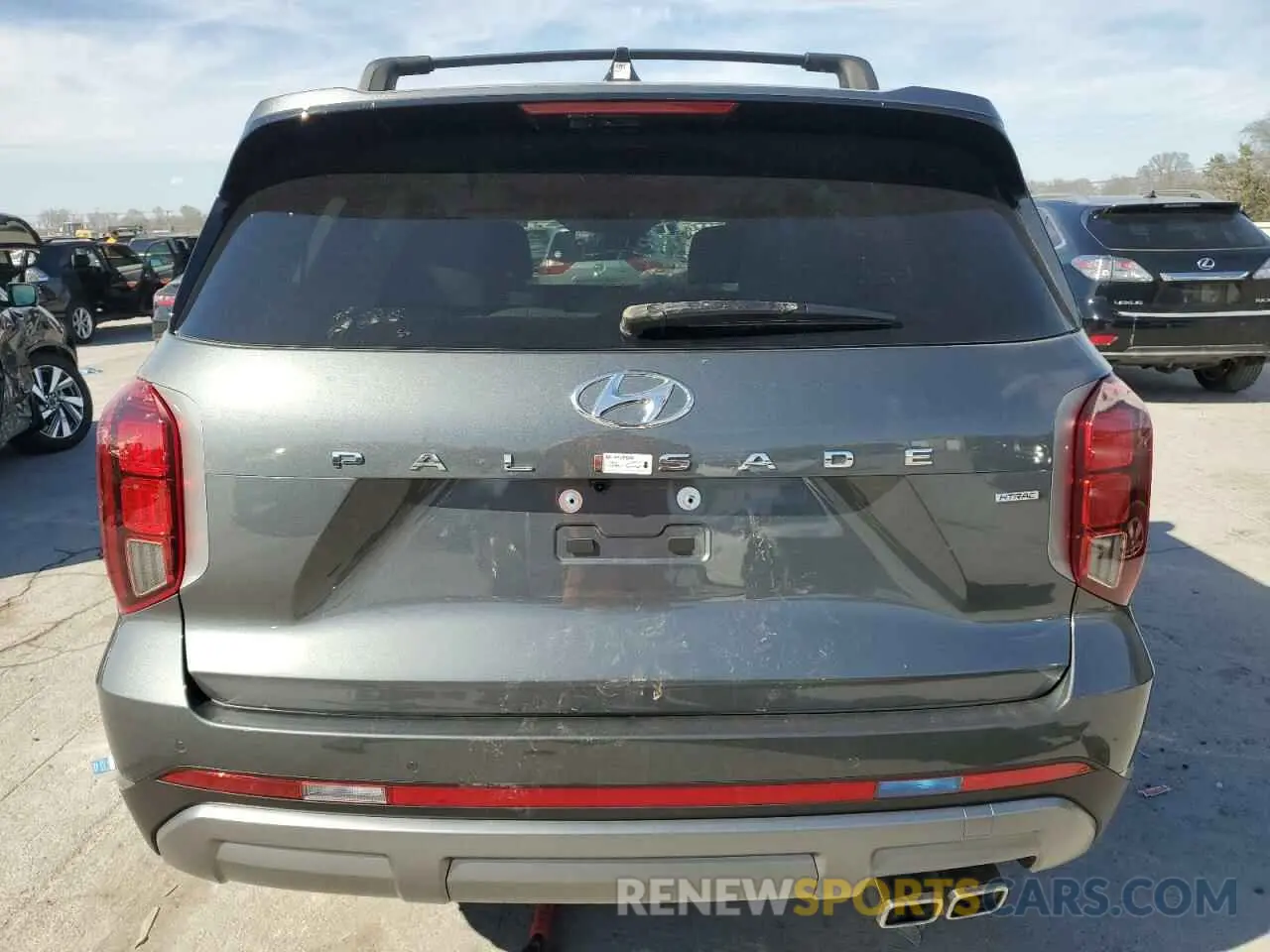 6 Photograph of a damaged car KM8R4DGE3SU846845 HYUNDAI PALISADE 2025
