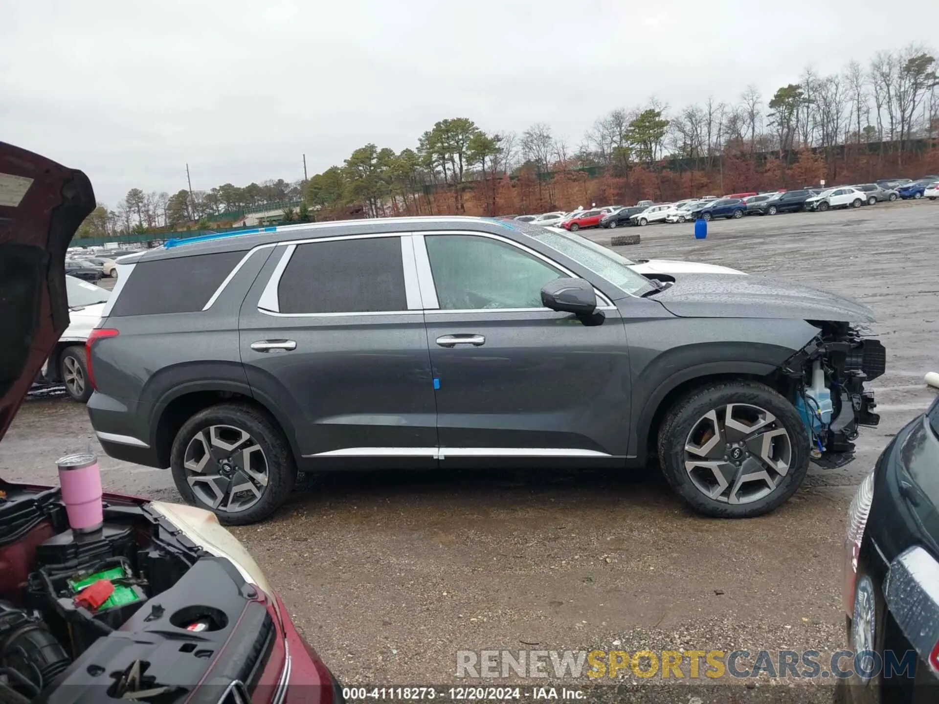 13 Photograph of a damaged car KM8R4DGE7SU837324 HYUNDAI PALISADE 2025