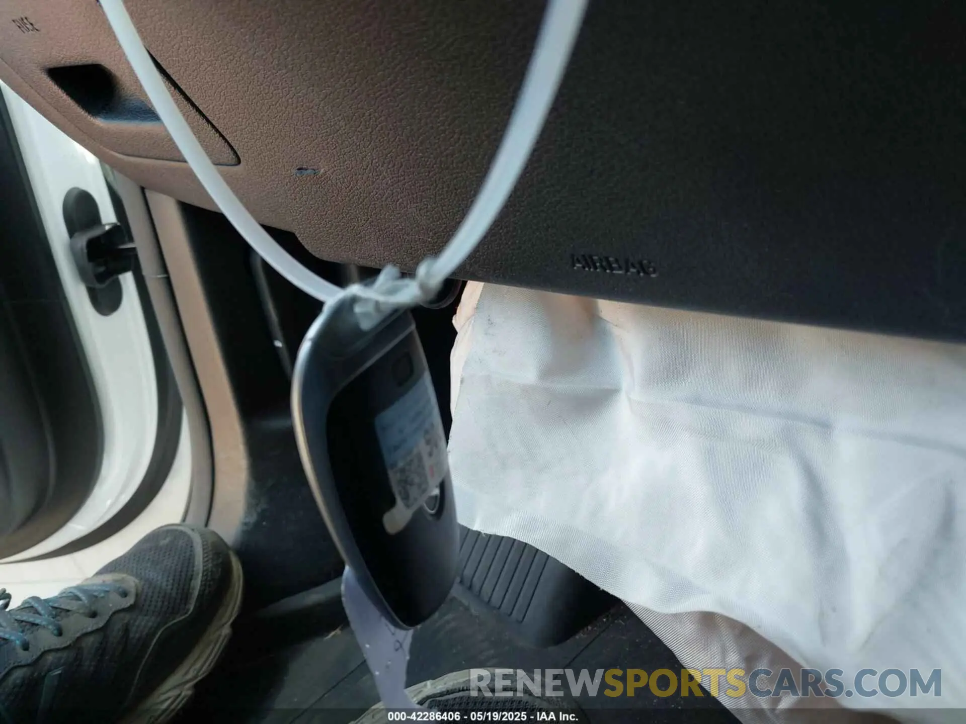 11 Photograph of a damaged car KM8R5DGE4SU811132 HYUNDAI PALISADE 2025