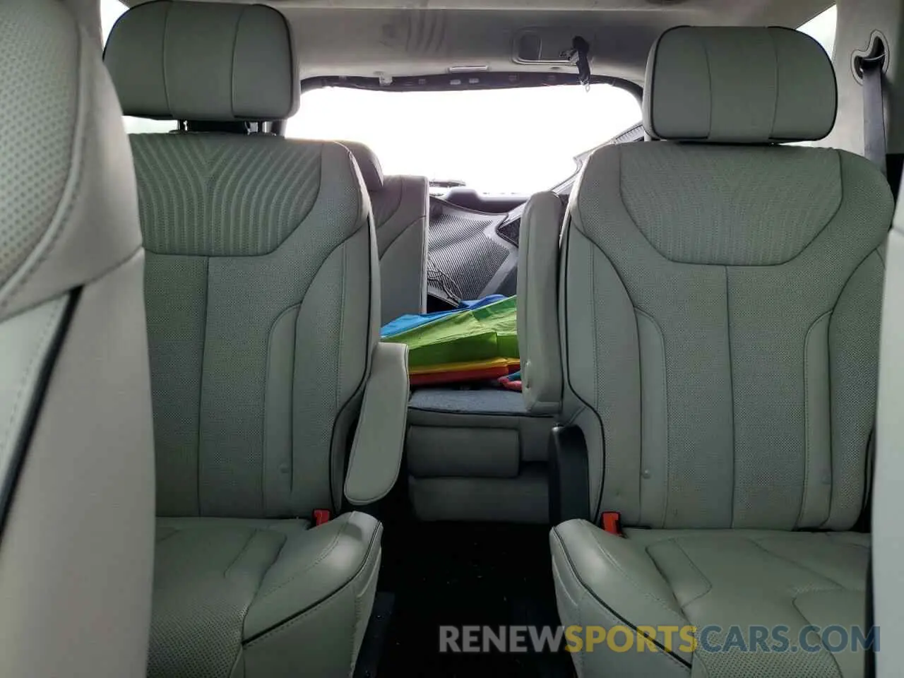 10 Photograph of a damaged car KM8R74GE0SU824972 HYUNDAI PALISADE 2025