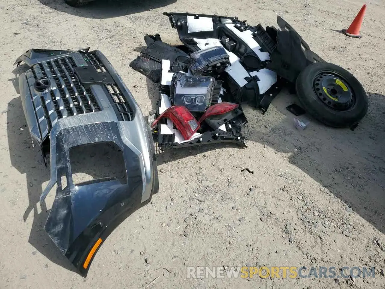 13 Photograph of a damaged car KM8R74GE7SU872274 HYUNDAI PALISADE 2025