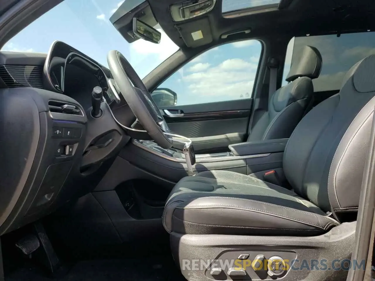 7 Photograph of a damaged car KM8R74GE7SU872274 HYUNDAI PALISADE 2025