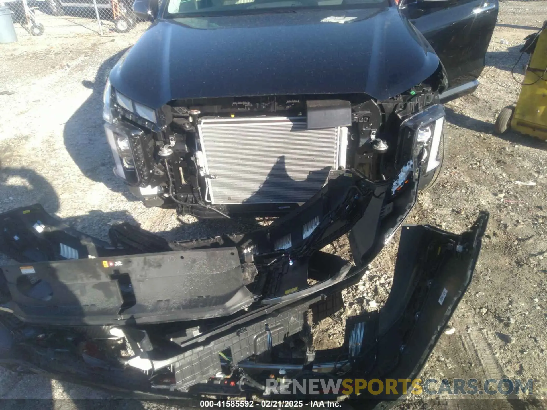 6 Photograph of a damaged car KM8R74GE8SU812181 HYUNDAI PALISADE 2025