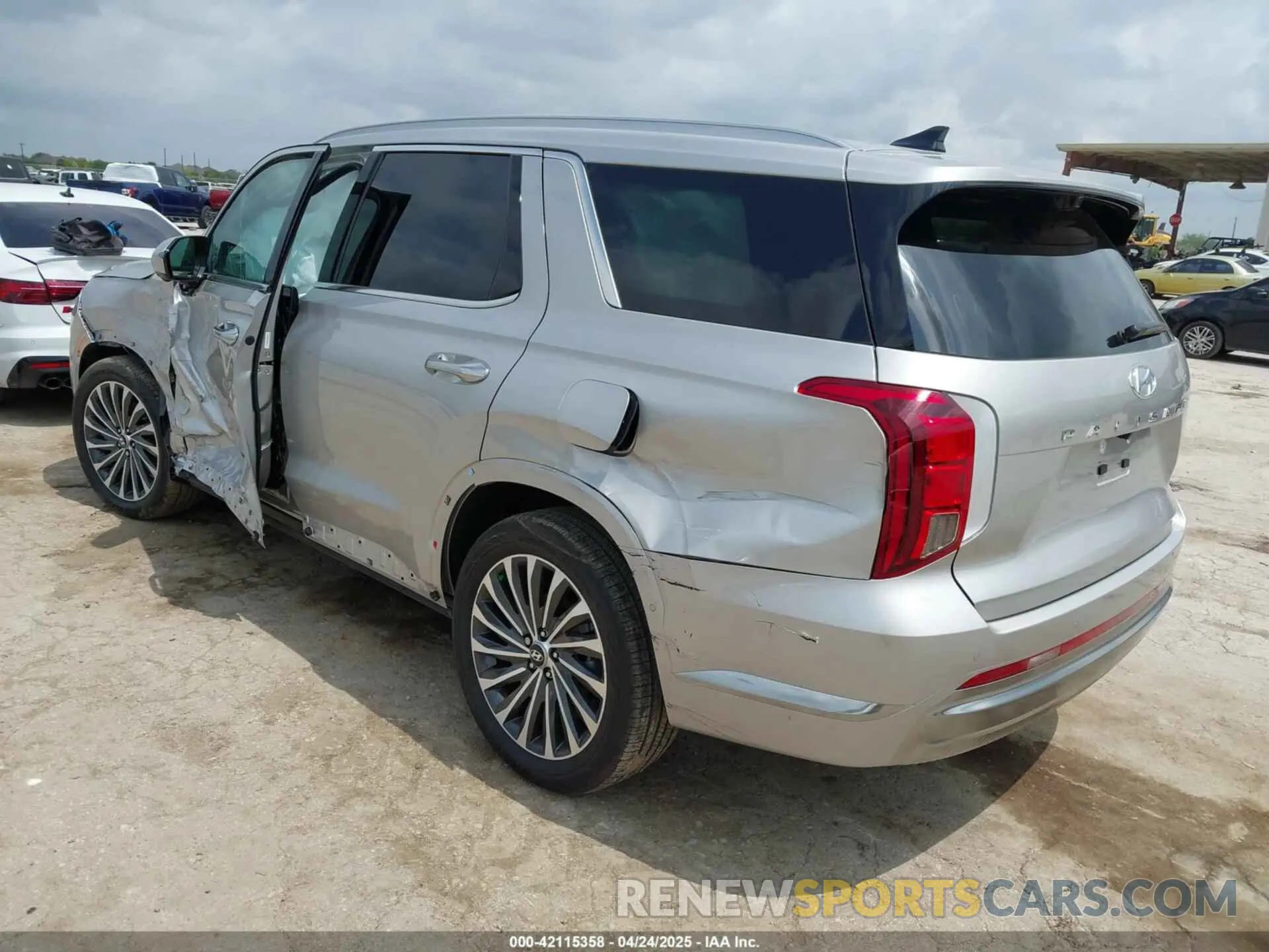 3 Photograph of a damaged car KM8R74GE9SU887116 HYUNDAI PALISADE 2025