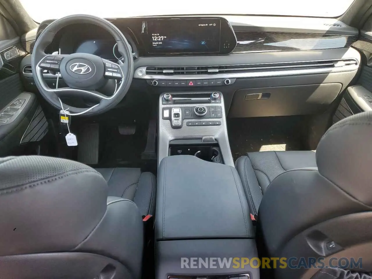 8 Photograph of a damaged car KM8R7DGE1SU843983 HYUNDAI PALISADE 2025