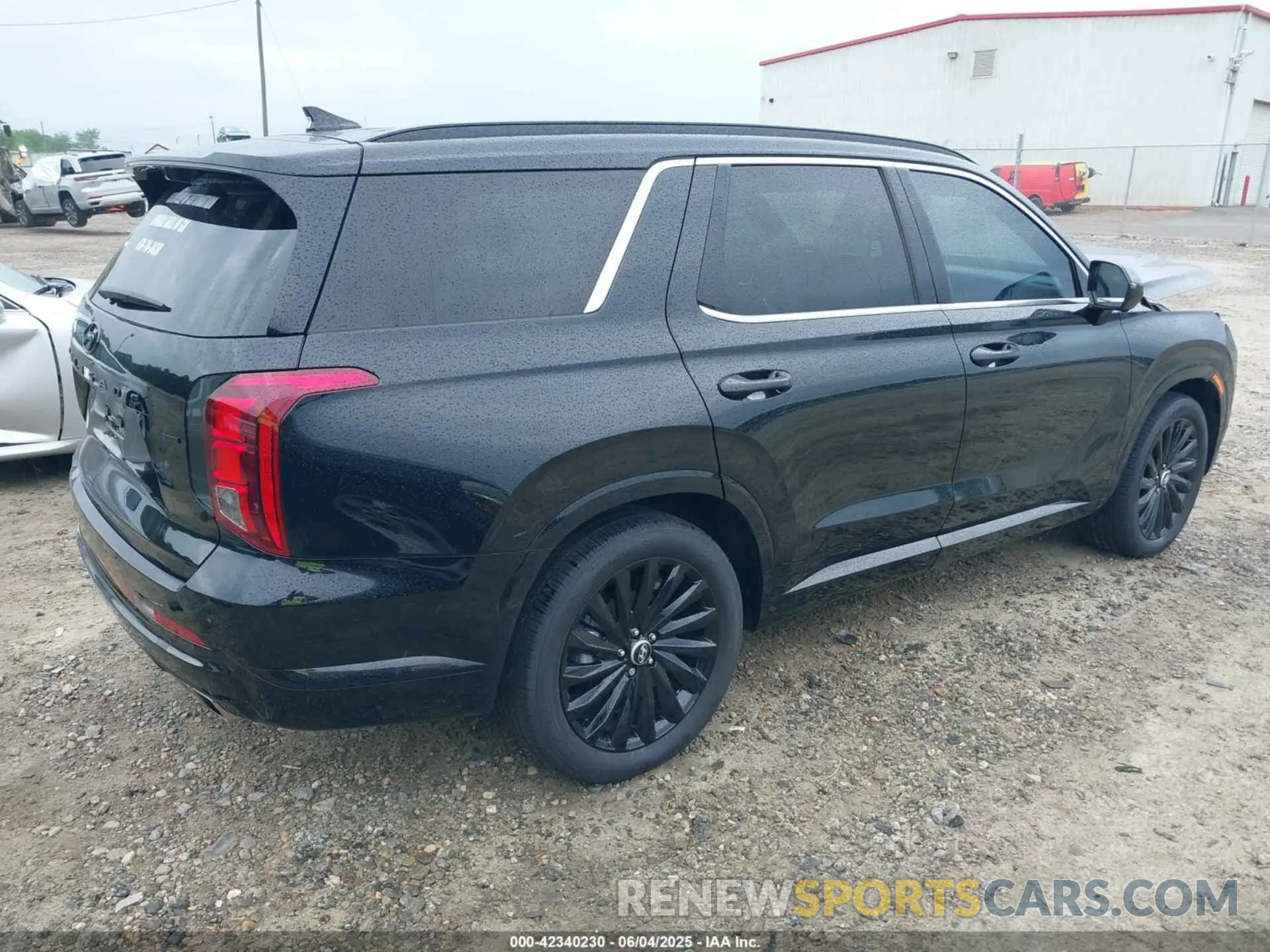 4 Photograph of a damaged car KM8R7DGE2SU808630 HYUNDAI PALISADE 2025