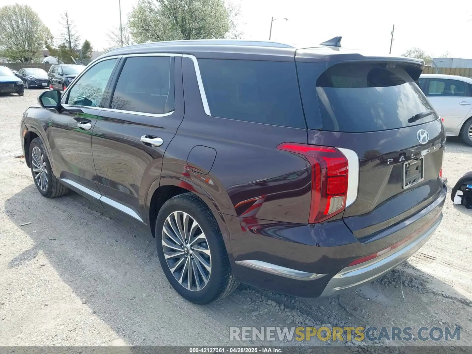 3 Photograph of a damaged car KM8R7DGE2SU828795 HYUNDAI PALISADE 2025