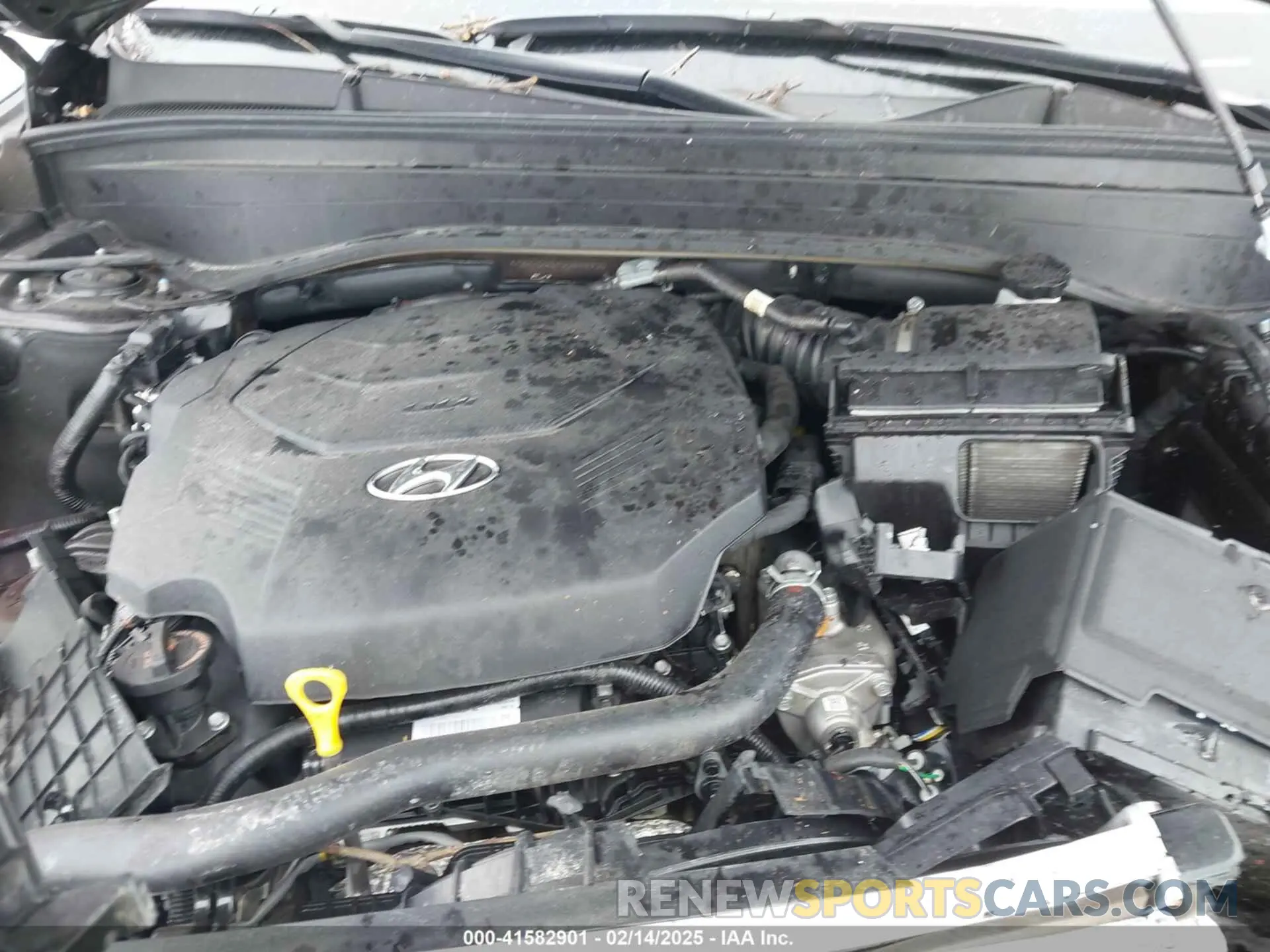 10 Photograph of a damaged car KM8R7DGE4SU848935 HYUNDAI PALISADE 2025