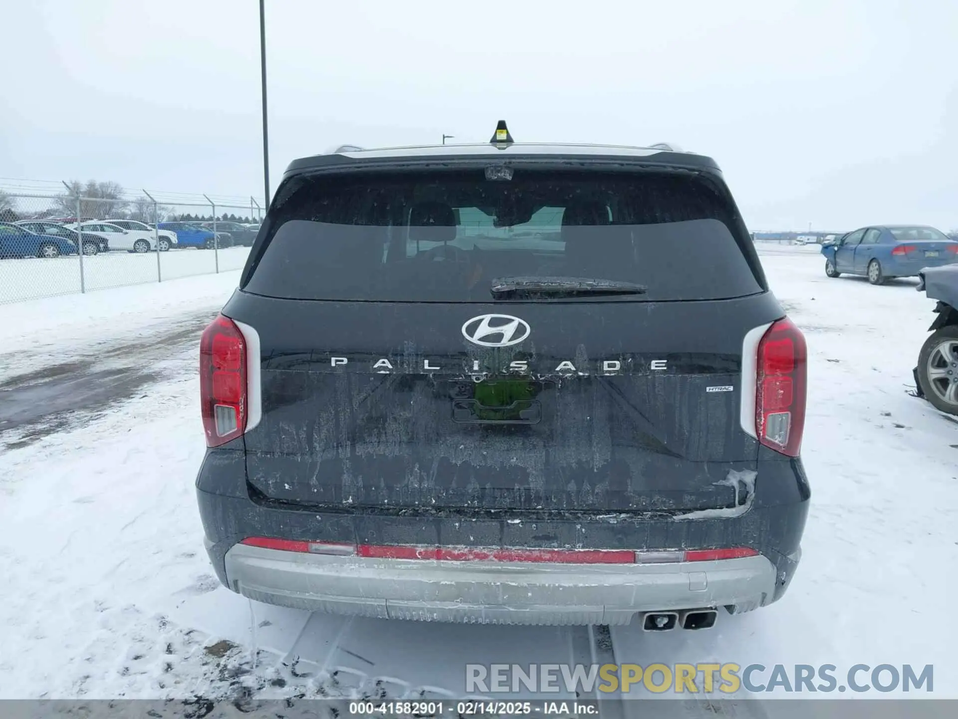 16 Photograph of a damaged car KM8R7DGE4SU848935 HYUNDAI PALISADE 2025