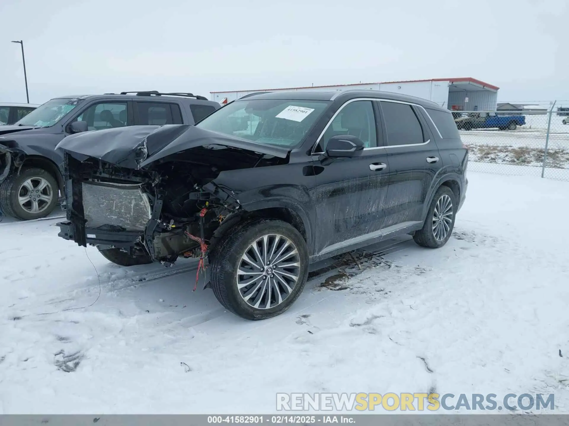 2 Photograph of a damaged car KM8R7DGE4SU848935 HYUNDAI PALISADE 2025