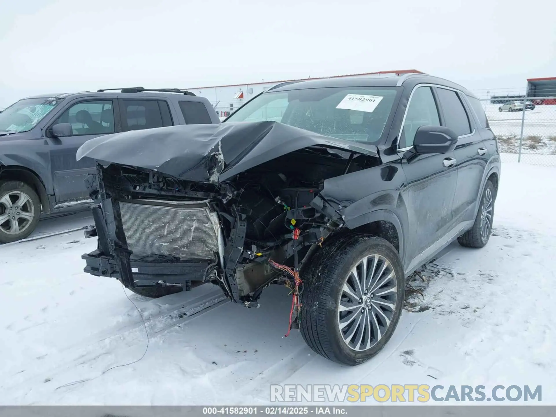 6 Photograph of a damaged car KM8R7DGE4SU848935 HYUNDAI PALISADE 2025