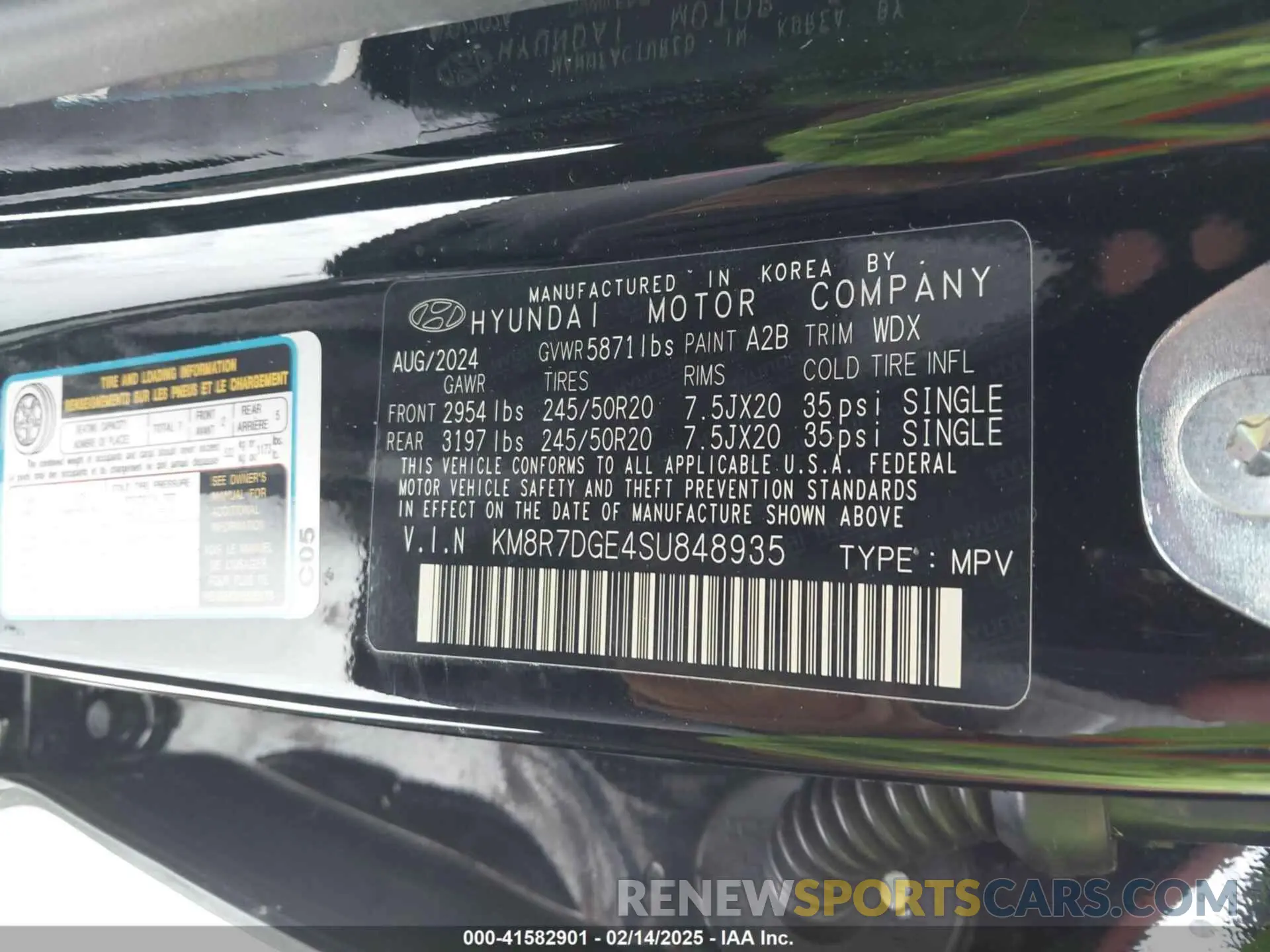 9 Photograph of a damaged car KM8R7DGE4SU848935 HYUNDAI PALISADE 2025