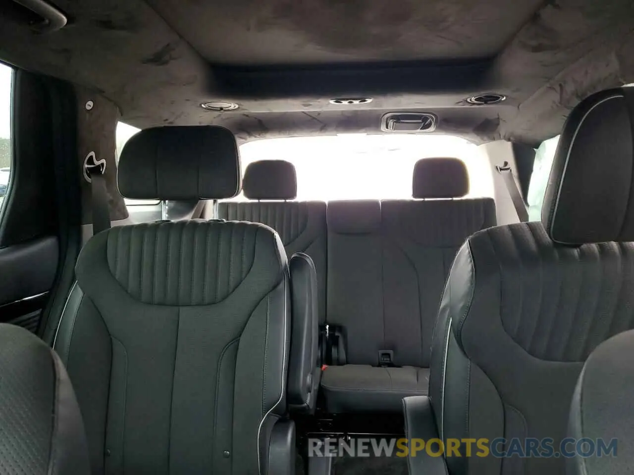 10 Photograph of a damaged car KM8R7DGE4SU877884 HYUNDAI PALISADE 2025