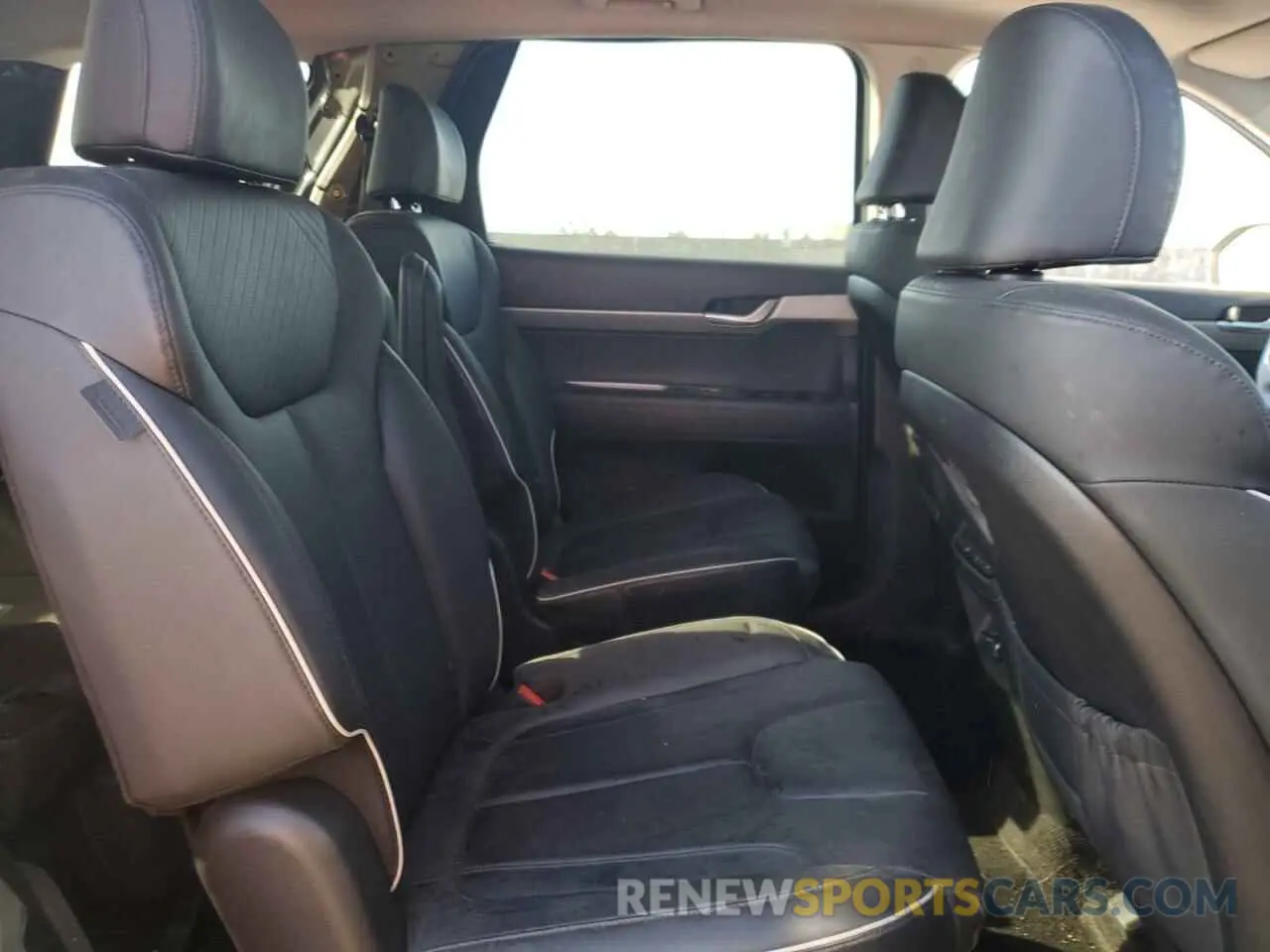 11 Photograph of a damaged car KM8R34GE1PU605571 HYUNDAI PALISADE X 2023
