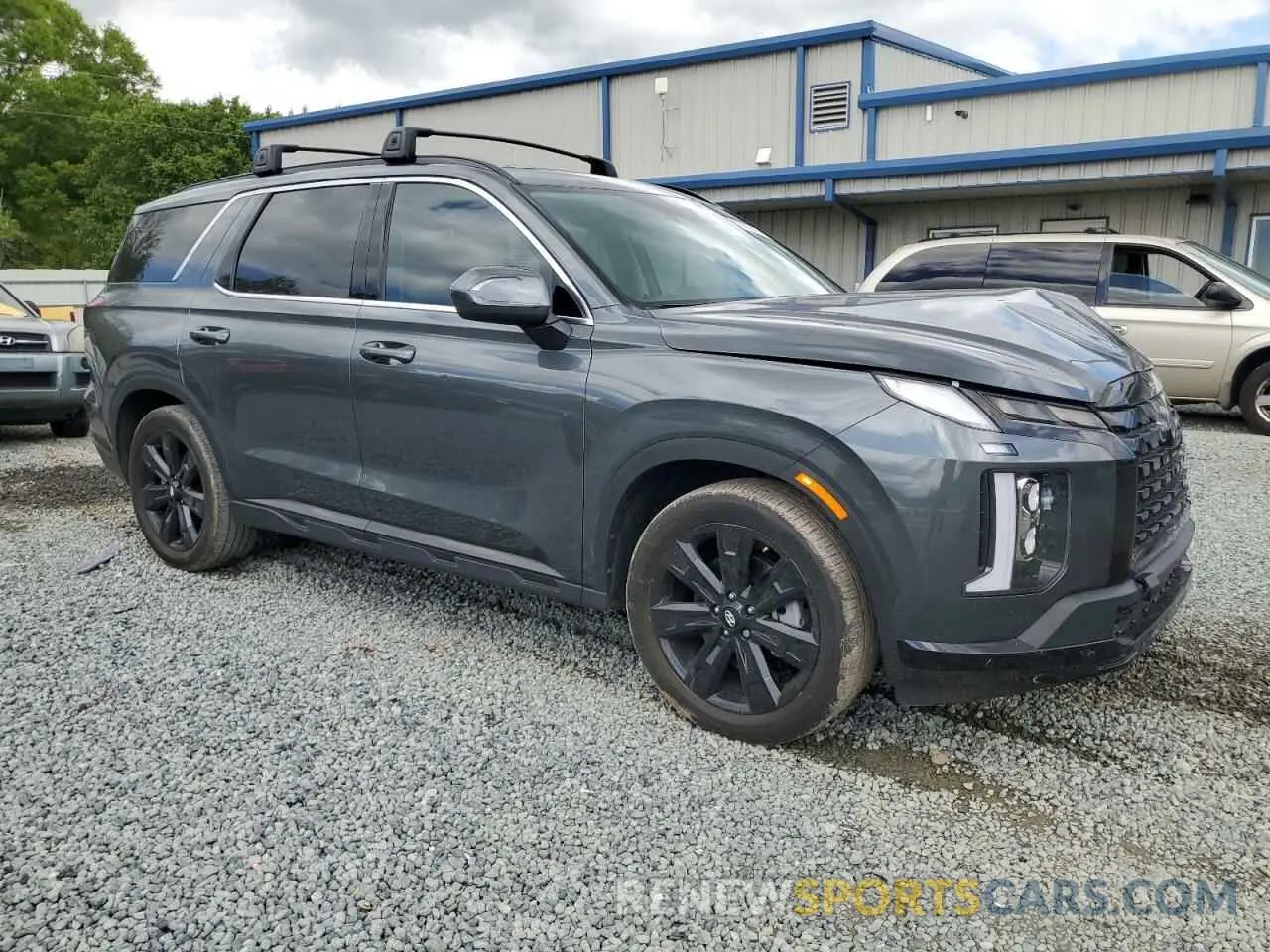 4 Photograph of a damaged car KM8R3DGE1PU611919 HYUNDAI PALISADE X 2023
