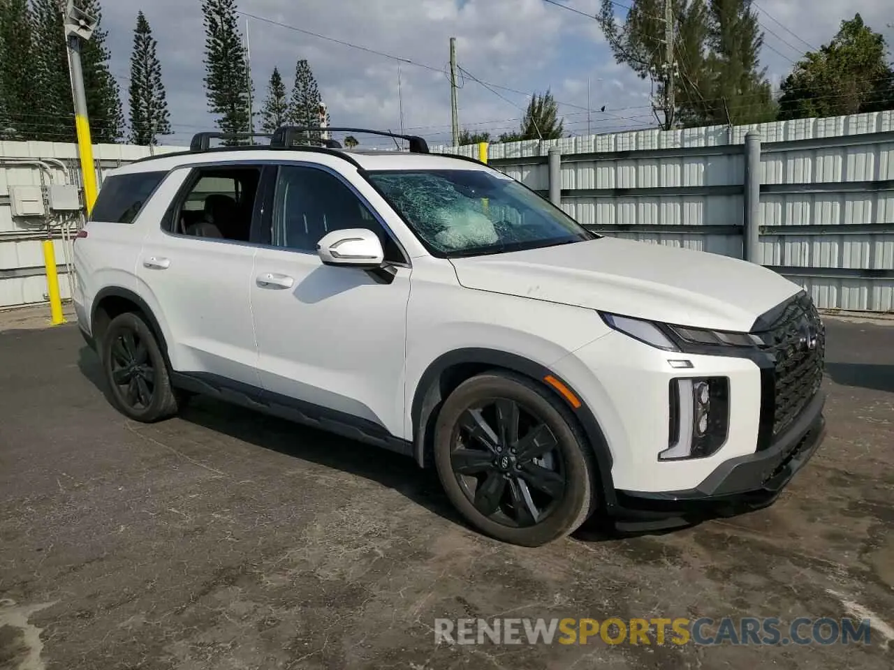 4 Photograph of a damaged car KM8R3DGE7PU594852 HYUNDAI PALISADE X 2023