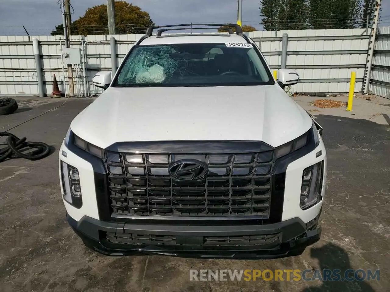 5 Photograph of a damaged car KM8R3DGE7PU594852 HYUNDAI PALISADE X 2023