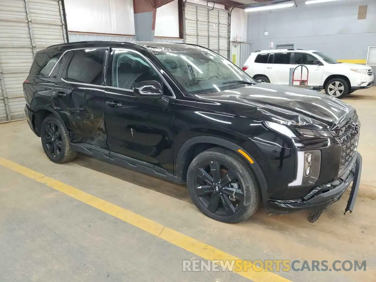 4 Photograph of a damaged car KM8R34GE3RU669484 HYUNDAI PALISADE X 2024