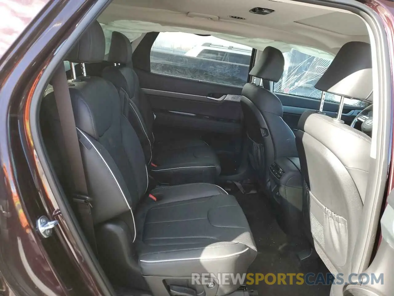 11 Photograph of a damaged car KM8R3DGE0SU816205 HYUNDAI PALISADE X 2025
