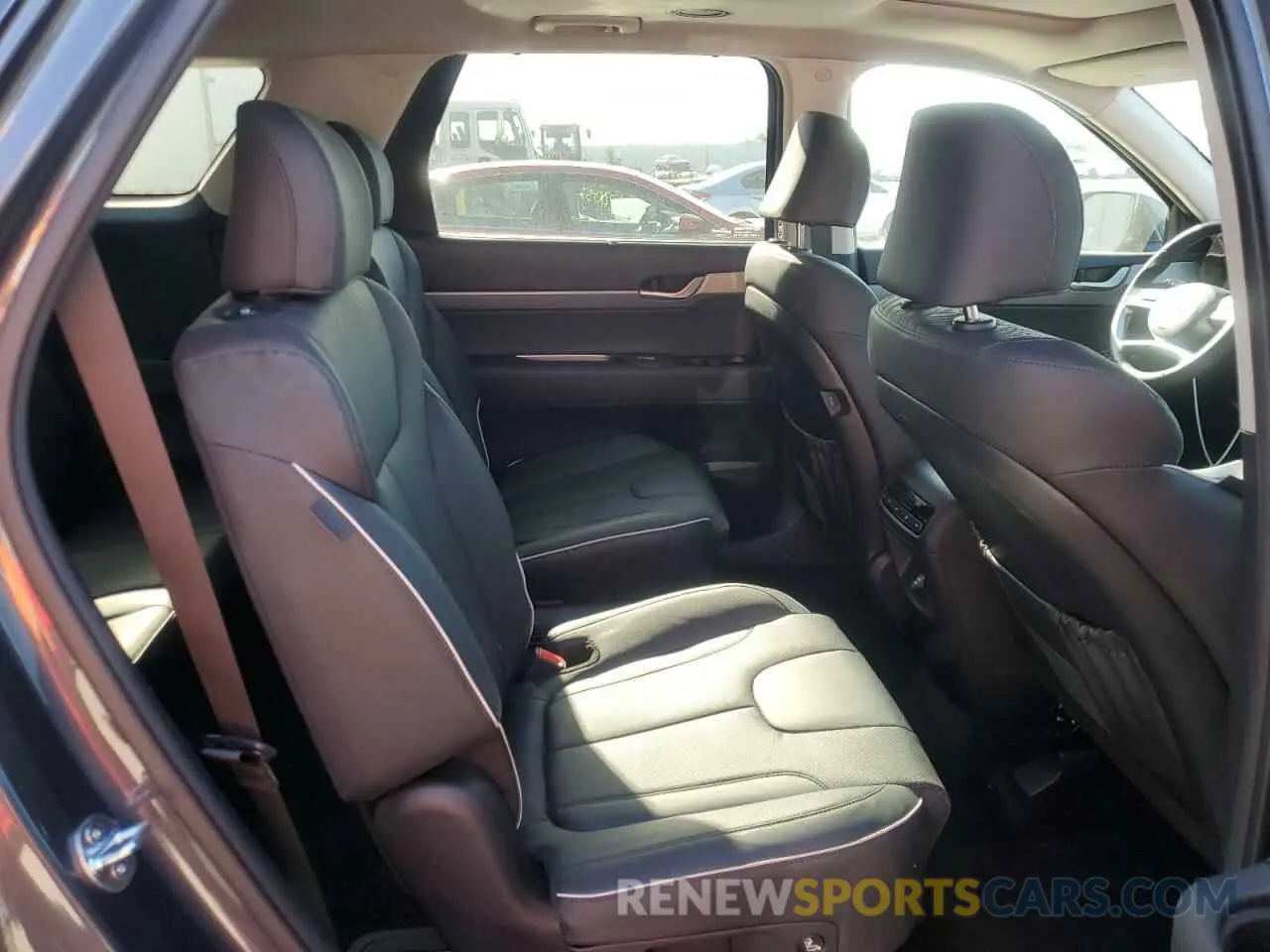 11 Photograph of a damaged car KM8R3DGE1SU833000 HYUNDAI PALISADE X 2025