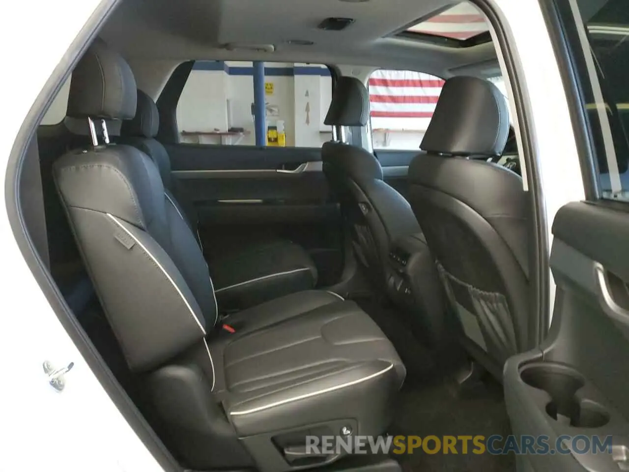 11 Photograph of a damaged car KM8R3DGE9SU903679 HYUNDAI PALISADE X 2025