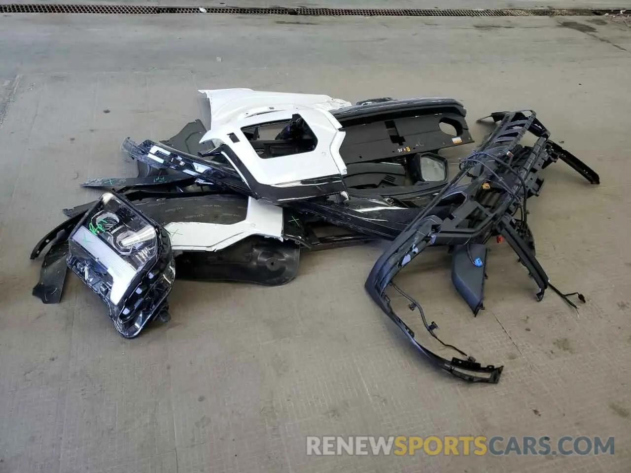 13 Photograph of a damaged car KM8R3DGE9SU903679 HYUNDAI PALISADE X 2025