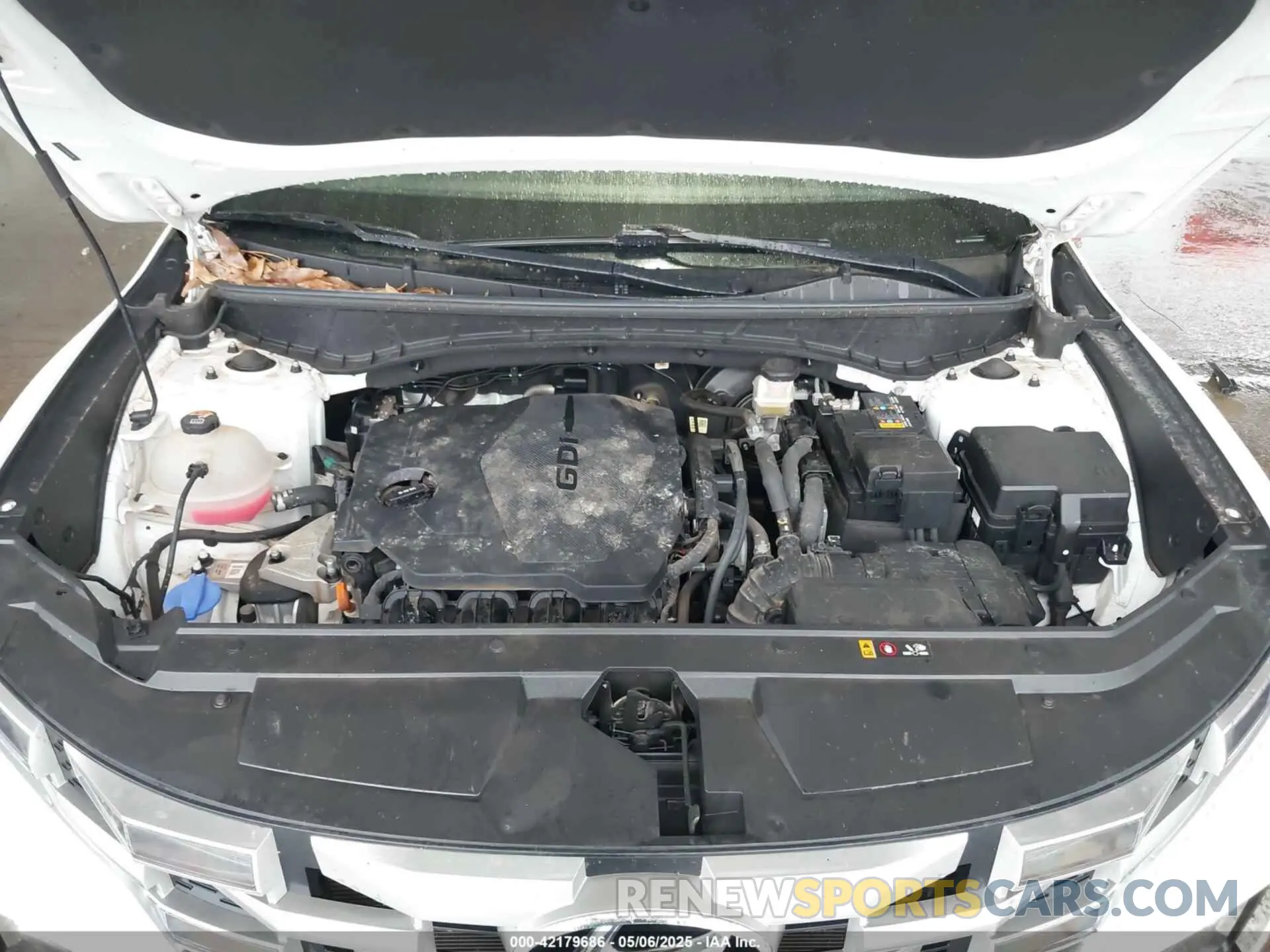 10 Photograph of a damaged car 5NTJADAE9NH028880 HYUNDAI SANTA CRUZ 2022