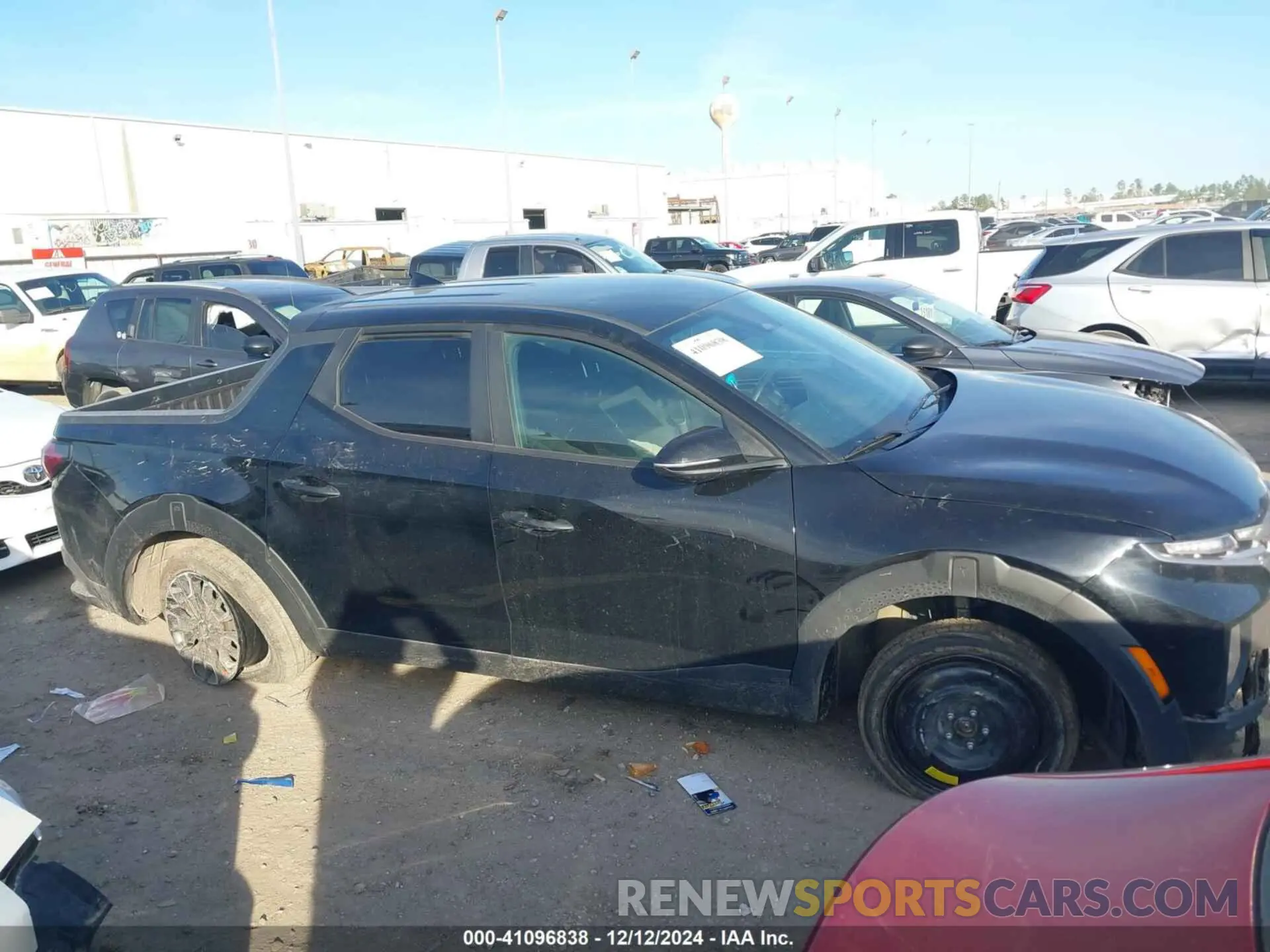 14 Photograph of a damaged car 5NTJB4AE1NH031365 HYUNDAI SANTA CRUZ 2022