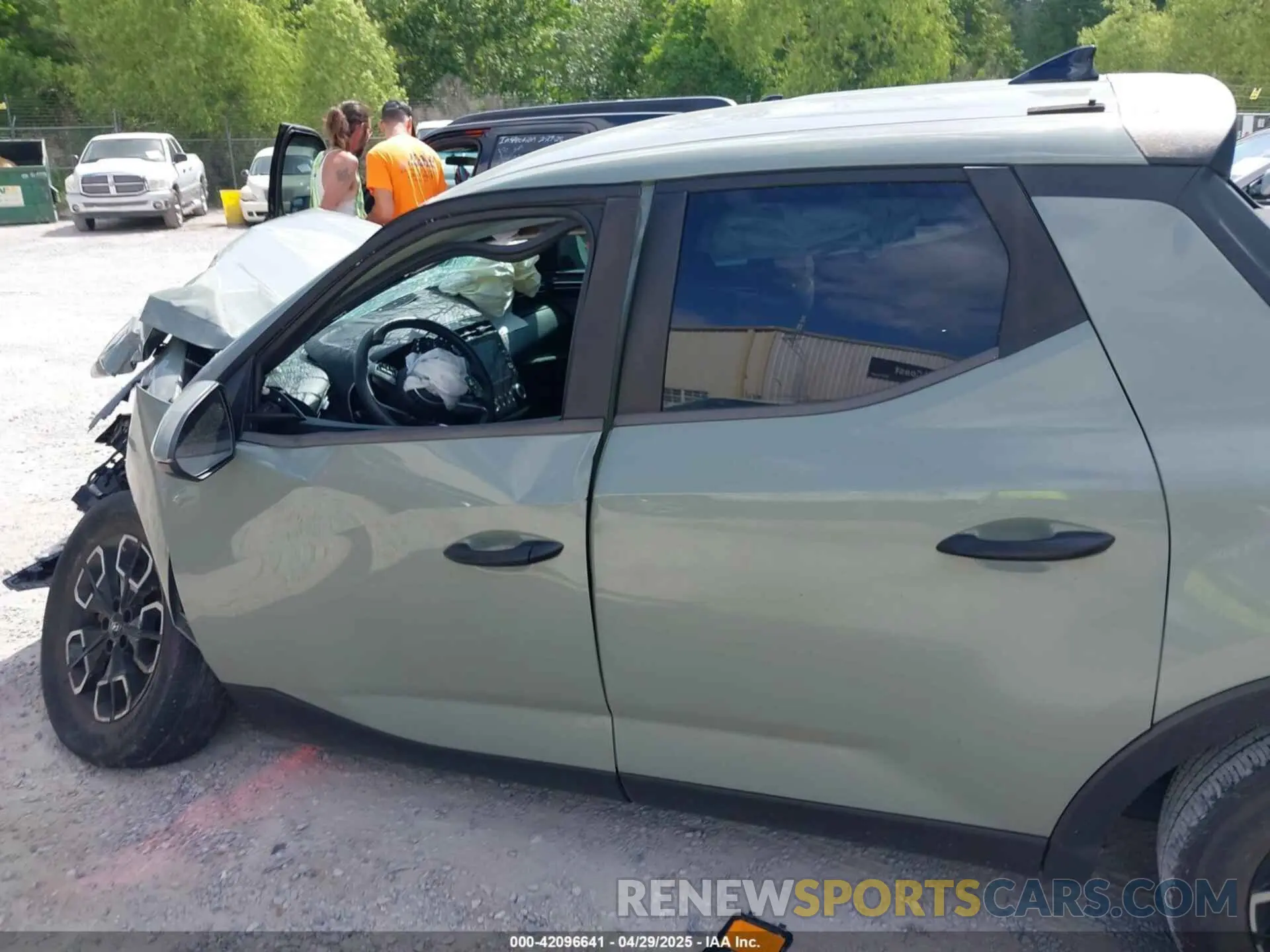 13 Photograph of a damaged car 5NTJB4AE8NH002297 HYUNDAI SANTA CRUZ 2022