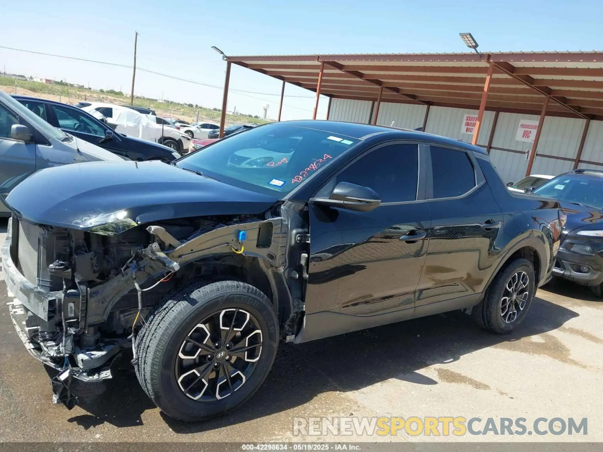 14 Photograph of a damaged car 5NTJB4AE9NH012160 HYUNDAI SANTA CRUZ 2022